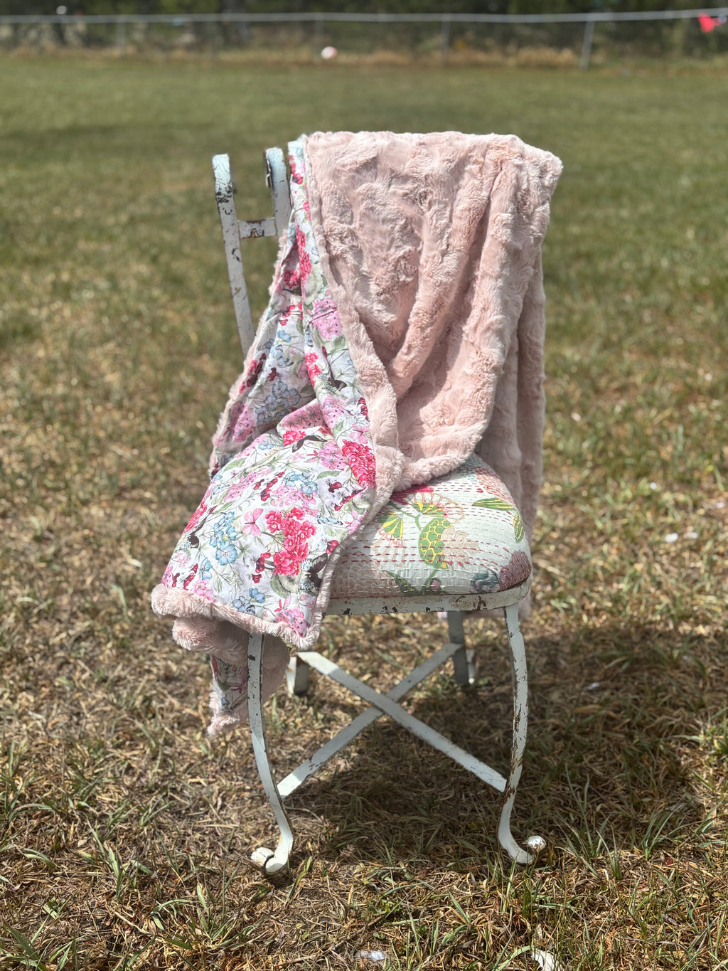 Blush Blossom Blanket