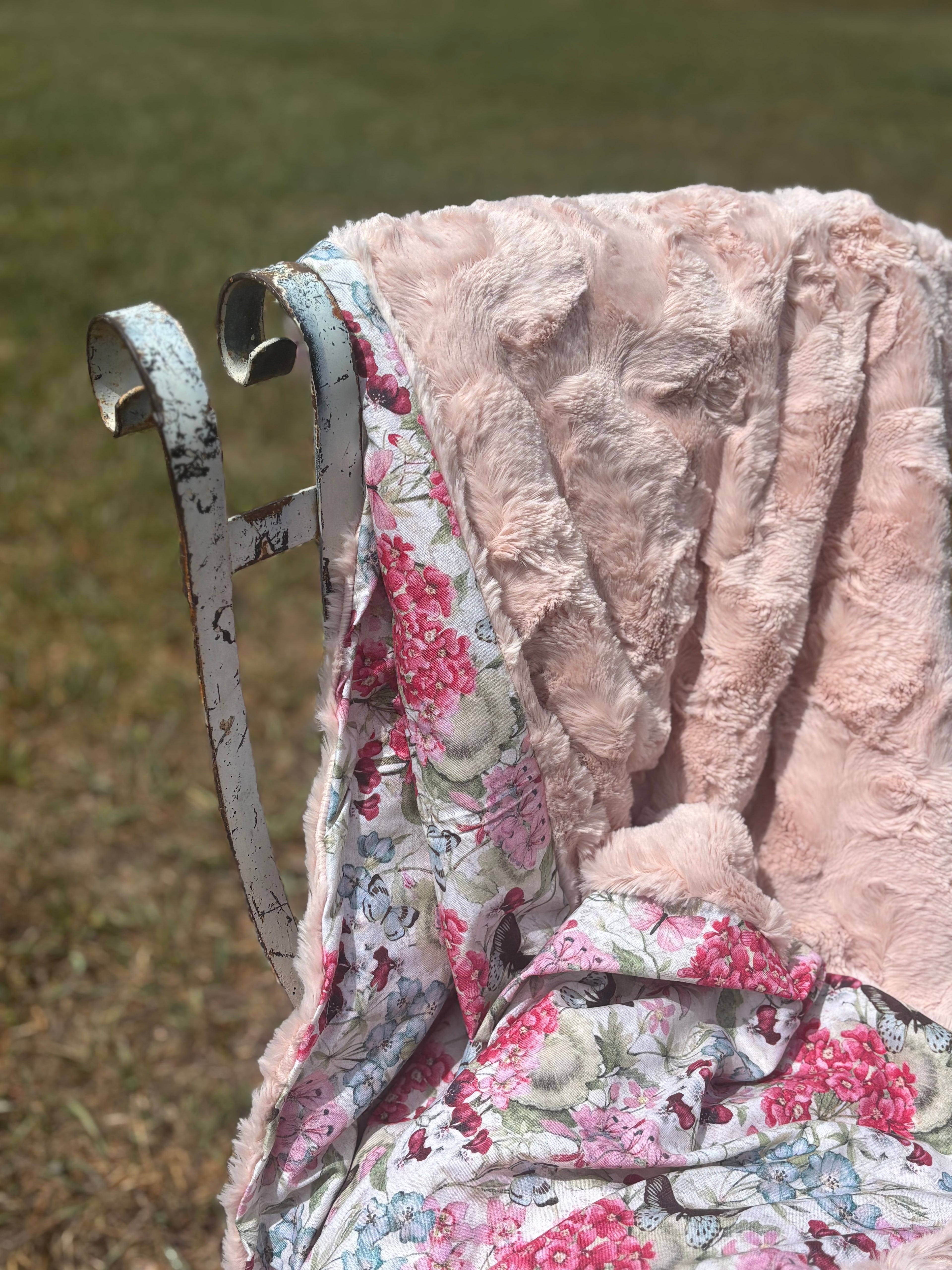 Blush Blossom Blanket